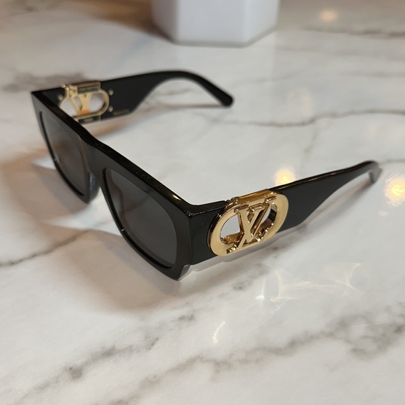 LV Link Square Sunglasses - Picture 13 of 17